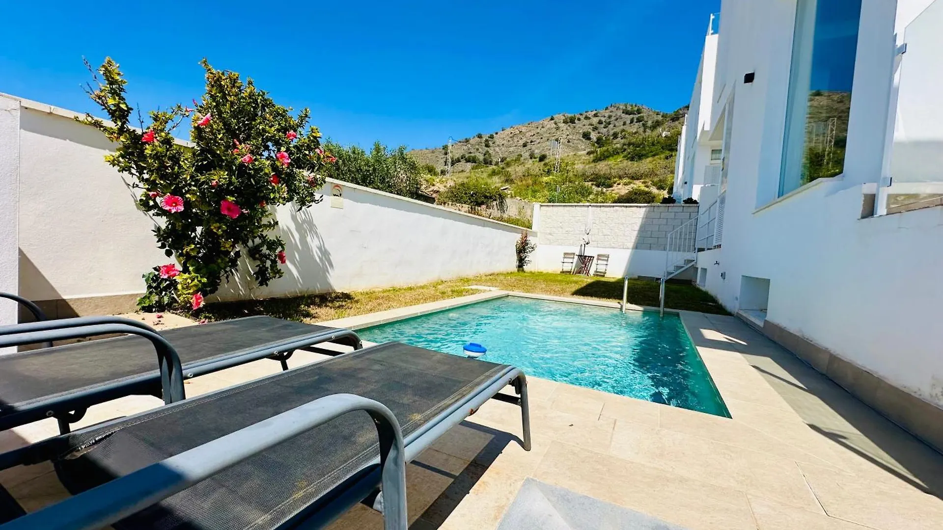 Villa Capistrano Blue à Nerja